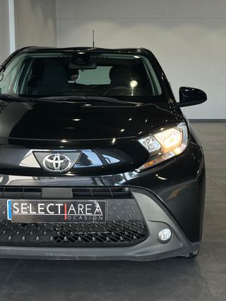 TOYOTA Aygo X Cross 1.0 72cv - 2023