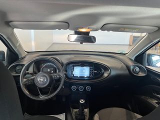 TOYOTA Aygo X Cross 1.0 72cv - 2023