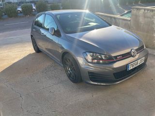 Volkswagen Golf GTI VII 2016