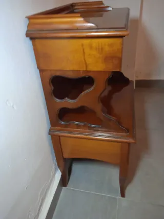 Auxiliar vintage de madera