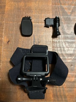 GoPro HERO7 White + Accesorios