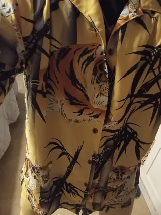 Camiseta Superdry S Tigres y Bambú Overside