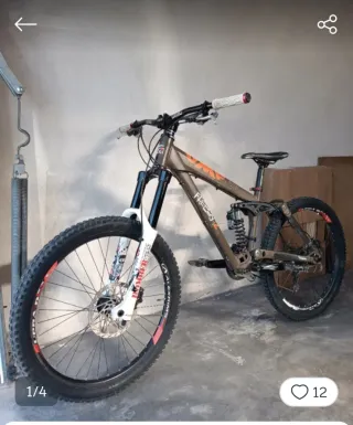 Bicicleta UMF Freddy DH