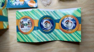 Pack Pokémon Paldea Adventure Chest