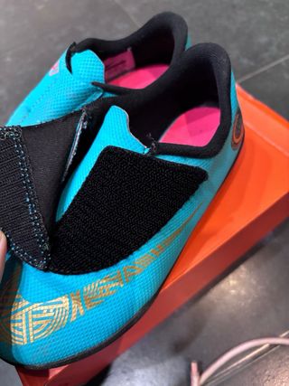 Botas Fútbol JR Vapor Nike CR7 Talla 29,5