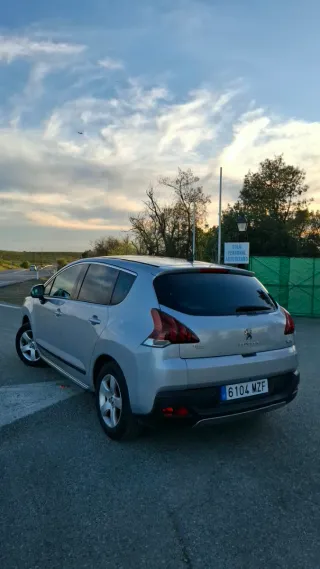 Peugeot 3008 2014