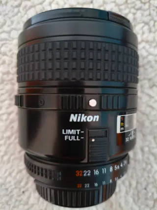 Obiettivo Nikon AF Micro Nikkor 60mm f/2.8