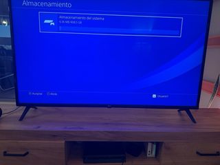 PS4 (Playstation 4) + 2 mandos + cable