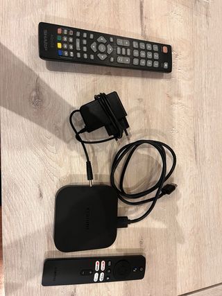 TV Sharp 32 pulgadas + xiaomi TV box