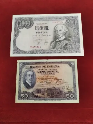 Lote 2 Billetes Antiguos Españoles: 5000 y 50 Pese