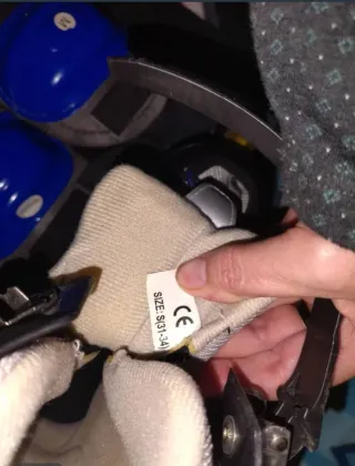 Patinetes en línea y protecciones niño