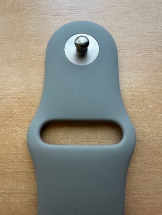 Apple Watch 40mm. Light Gray Titanium Sport Band