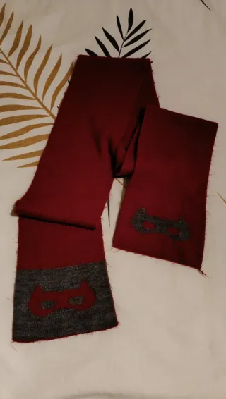 Bufanda infantil con máscara