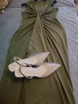 Vestido verde largo drapeado