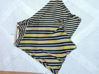 Falda picos raso estampado rayas