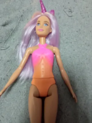 Barbie Unicorno Rosa e Viola 2023