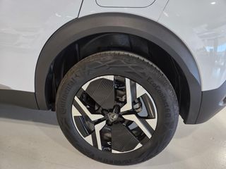 Peugeot 2008 N2008 Allure Hybrid 145 eDCS6