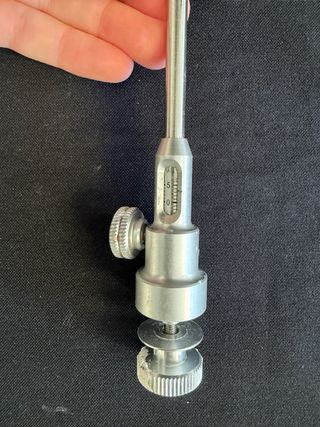 Articulador SAM STU 411E