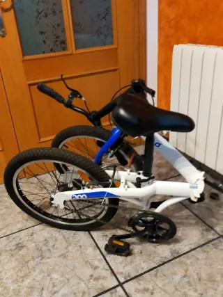 Bicicleta plegable B-Fold blanca