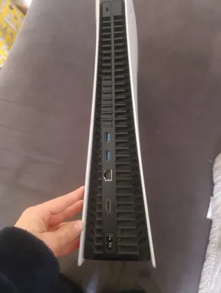 Console PlayStation 5 con 2 controller