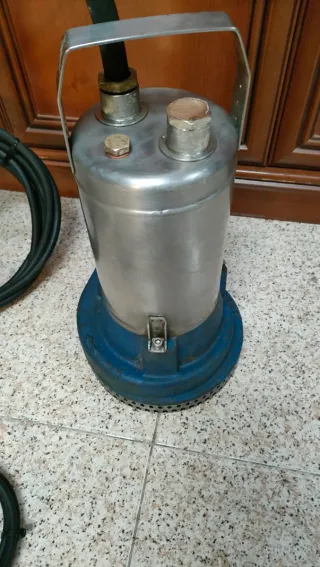 Bomba Sumergible LOWARA