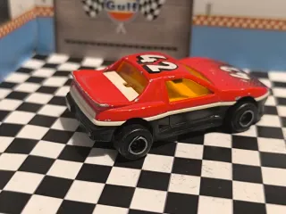 Pontiac Fiero Majorette Rojo