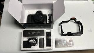 Blackmagic Pocket Cinema Camera 6K Pro + Jaula