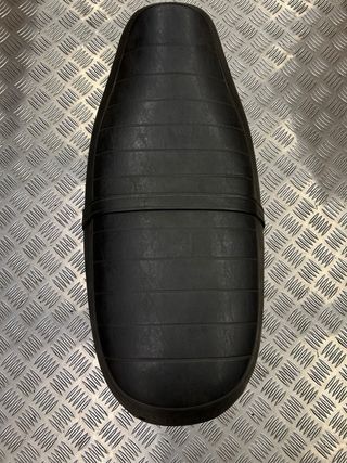 Asiento Triumph Bonneville Negro