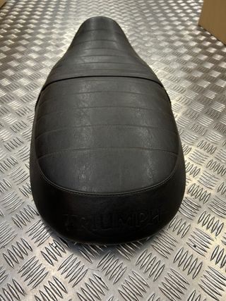 Asiento Triumph Bonneville Negro