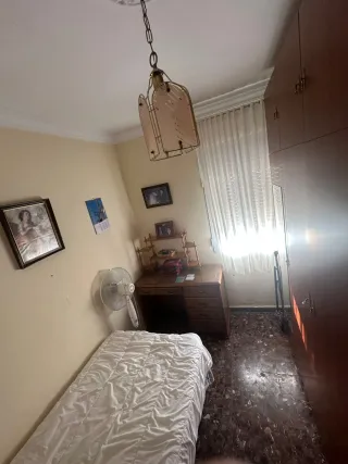 Se vende casa planta baja en Antequera, buena zona