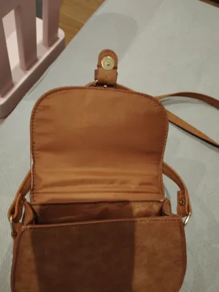 Bolso pequeño marrón