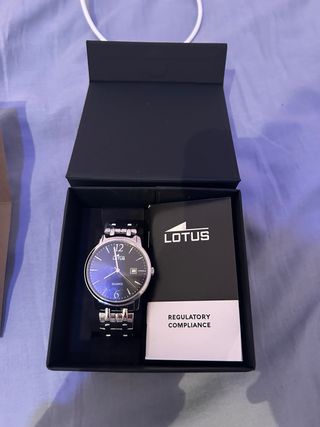 Reloj Lotus Classic Negro y Plateado