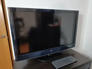 TV LG 42 LCD FullHD