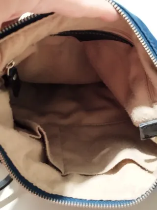 Borsa tracolla Tommy Hilfiger blu e nera