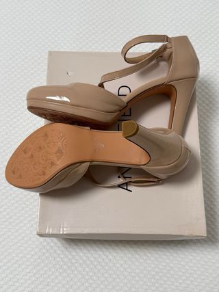 Zapatos de tacón Anna Field nude