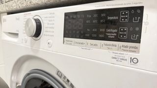 Lavadora LG Serie 550 - 9kg/6kg