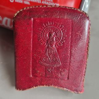 Antiguo Rosario de Viaje con Funda de Cuero