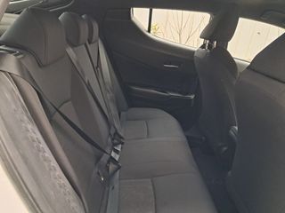 Toyota C-HR 1.8 125H Active 90 kW (122 CV)