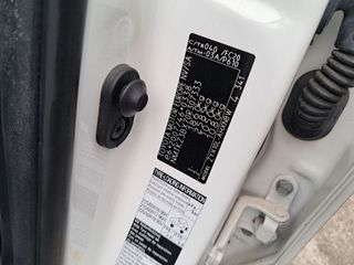 Toyota C-HR 1.8 125H Active 90 kW (122 CV)