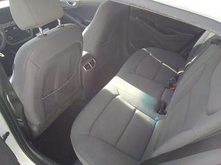 Hyundai Ioniq 1.6 GDI HEV Tecno DCT 104 kW (141 CV)