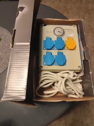 Caja Temporizador 12x600W + Calefacción