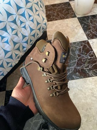 Botas de seguridad FAL Marrón (sin estrenar)