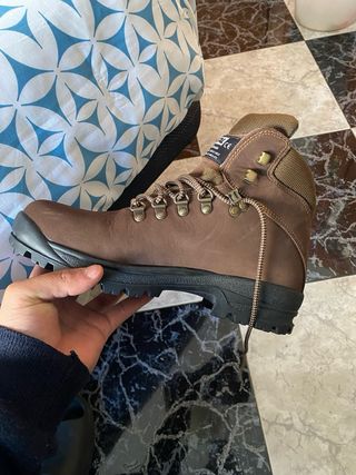 Botas de seguridad FAL Marrón (sin estrenar)