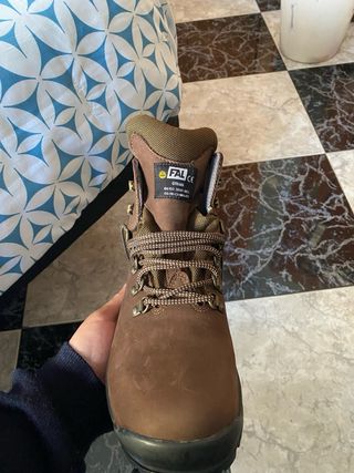 Botas de seguridad FAL Marrón (sin estrenar)
