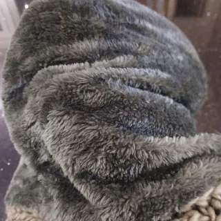 Bufanda de punto forrada de pelo