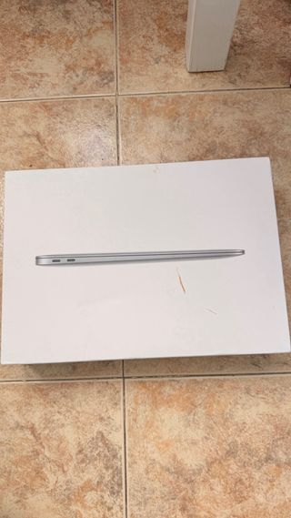 MacBook Air M1 2020 Plata