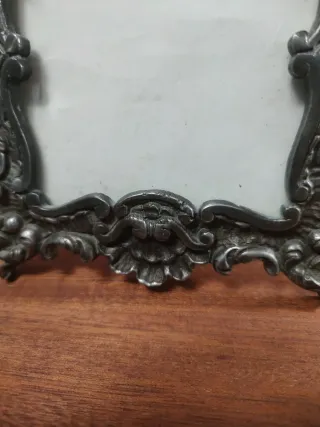 Marco antiguo decorativo