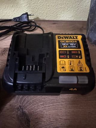 DeWalt Mclaren Atornillador(percutor+impacto)