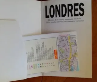 Guias turísticas de viaje, variadas