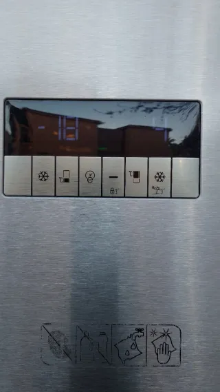 Nevera inoxidable seminueva con garantia